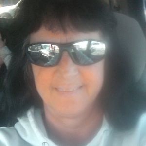 Meet your Posher, Pam